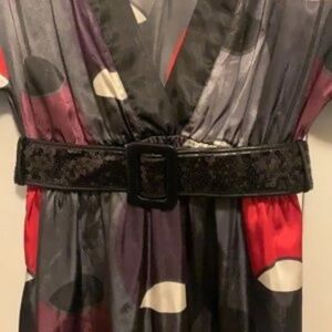 Eyeshadow S short sleeve silky deep V neck short dress